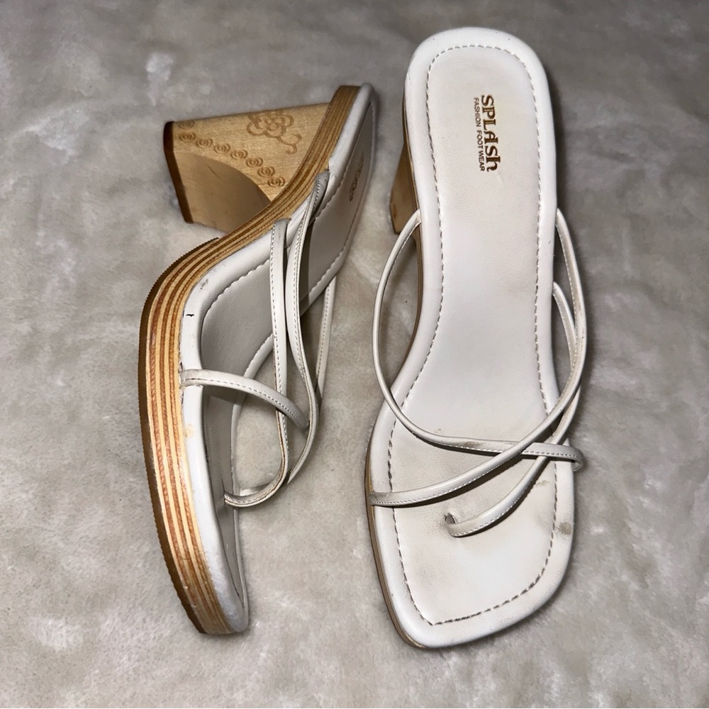 Vintage Y2K Splash Fashion Footwear Strappy Wooden Heels Size 7.5